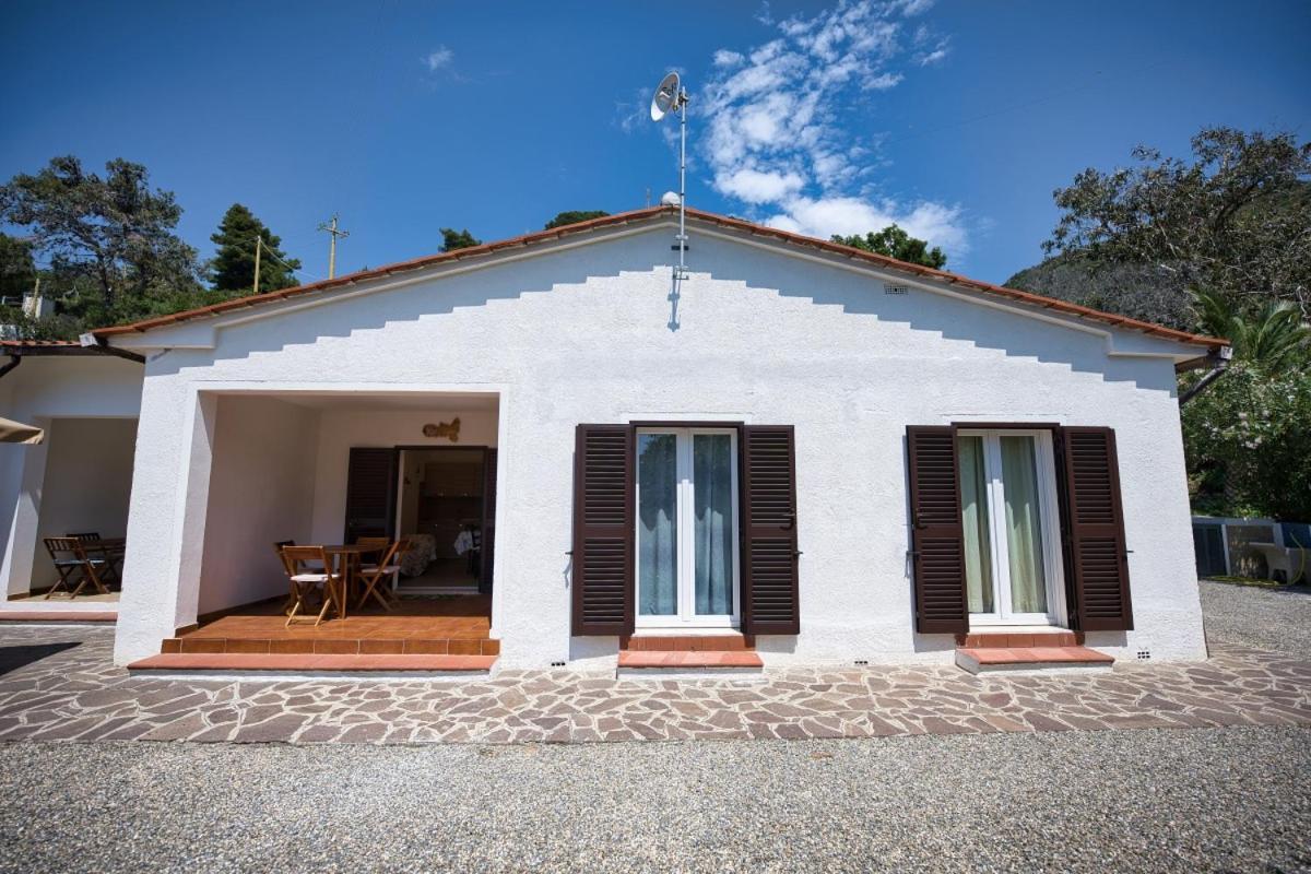 Alloggi Del Mirto A Morcone - Goelba Capoliveri  Exterior foto